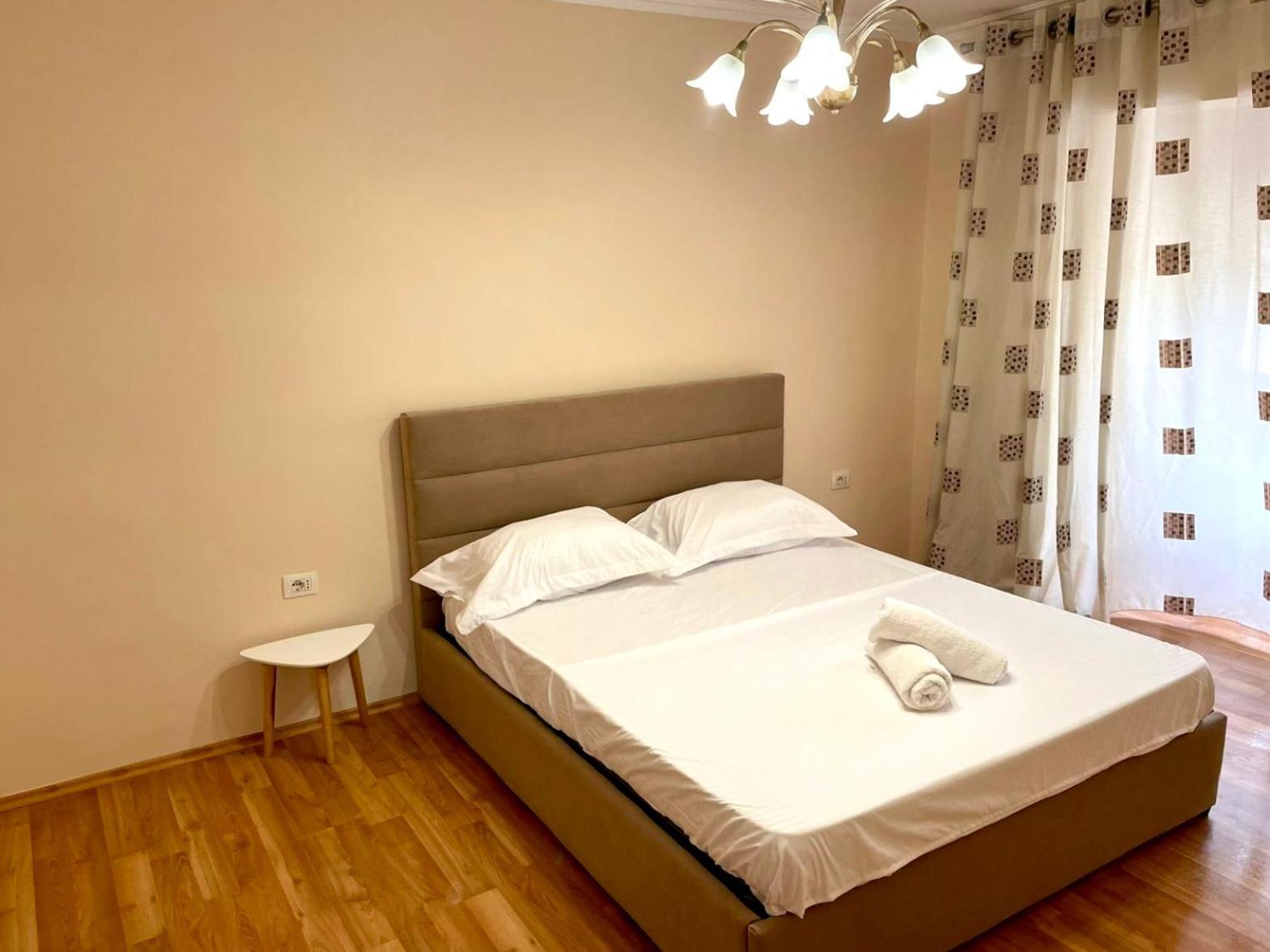 טיראנה Skanderbeg Square Apartment 02 מראה חיצוני תמונה