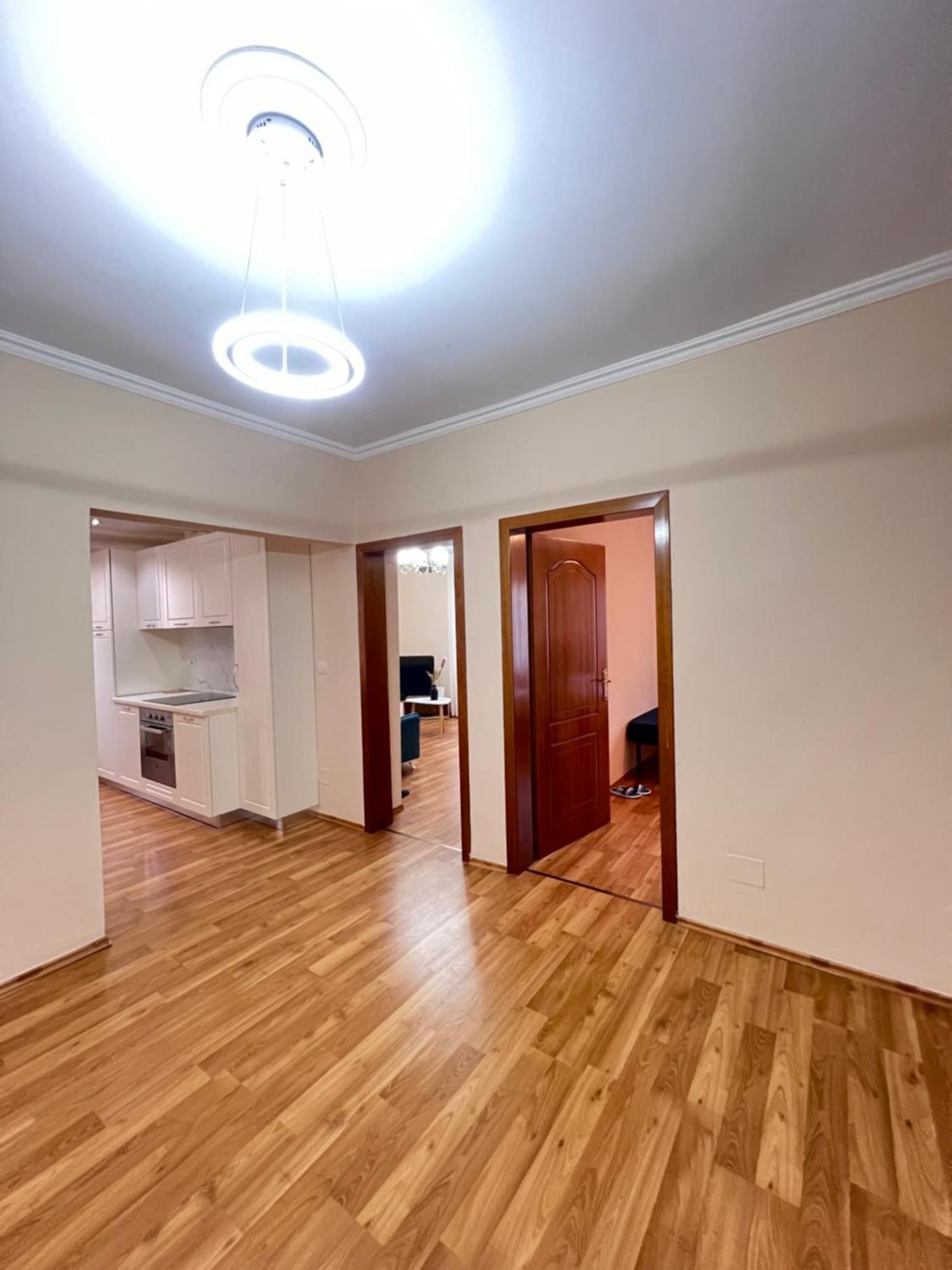 טיראנה Skanderbeg Square Apartment 02 מראה חיצוני תמונה