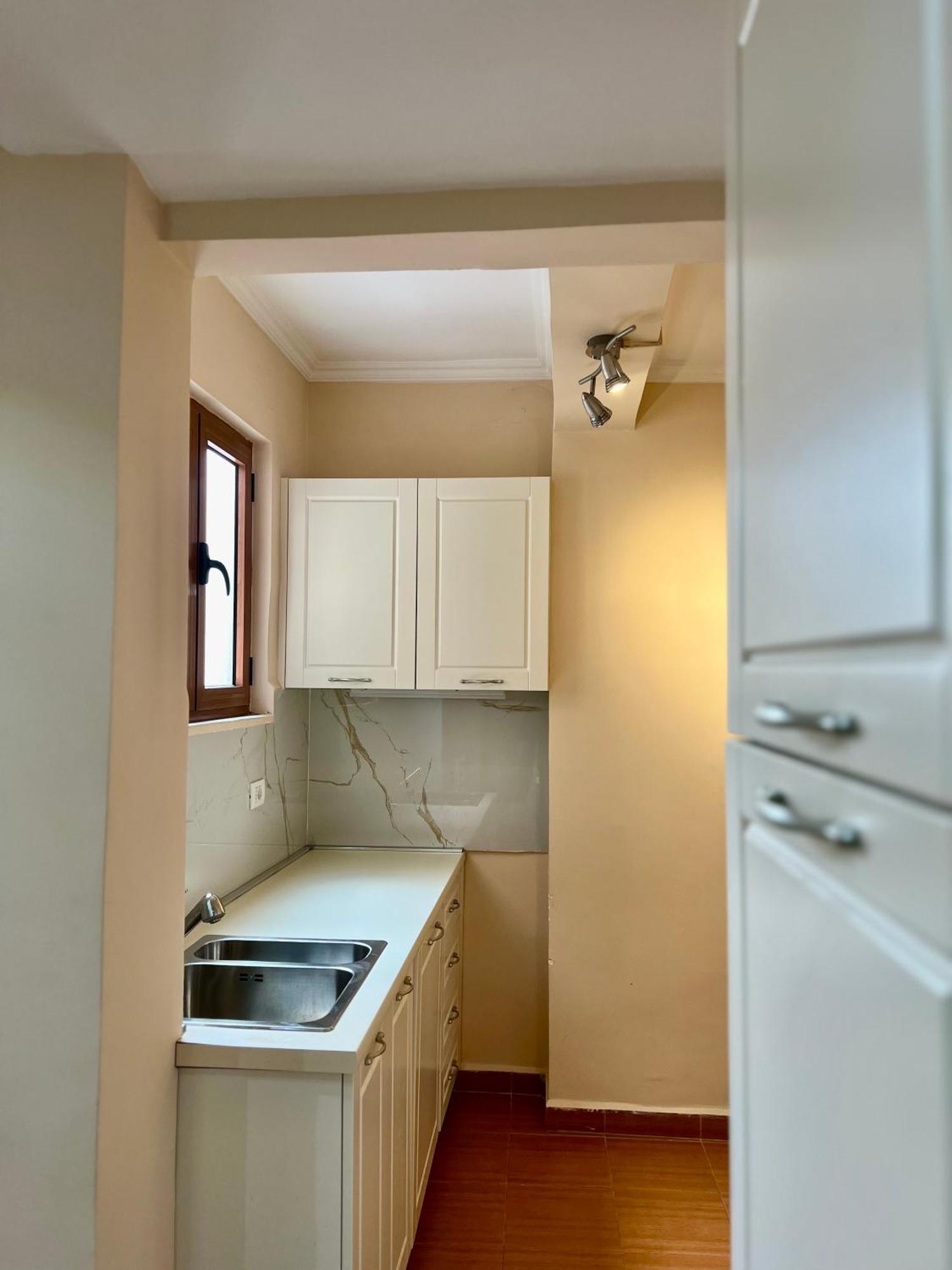 טיראנה Skanderbeg Square Apartment 02 מראה חיצוני תמונה